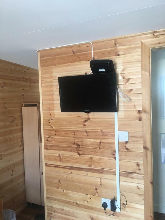 1 Lochness Rooms&Hostel Drumnadrochit Eksteriør bilde