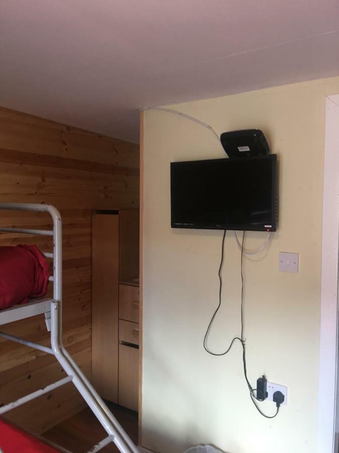 1 Lochness Rooms&Hostel Drumnadrochit Eksteriør bilde